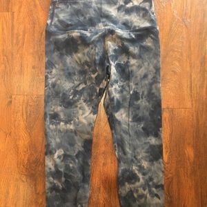 Lululemon Align HR Crop